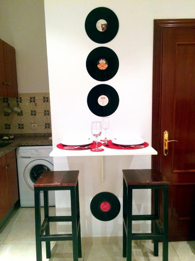 Apartamento Mon Chéri Málaga Esterno foto